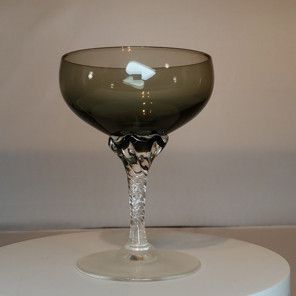 Coronation Smoked Saskia Crystal Cocktail Glasses - Picture 2 of 2